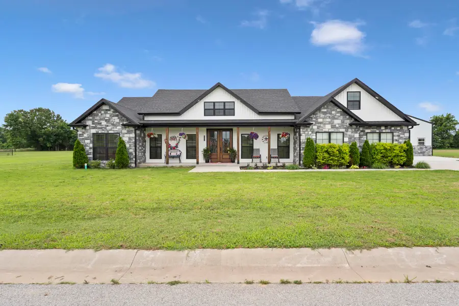 61571 Roundhead Road, Fairland, OK 74343 - #2