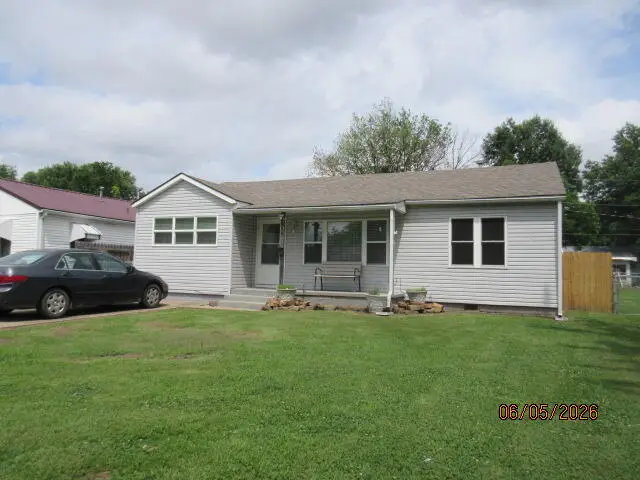 924 M Street, Miami, OK 74354 - #1