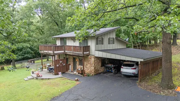 1322 Marina Drive, Grove, OK 74344
