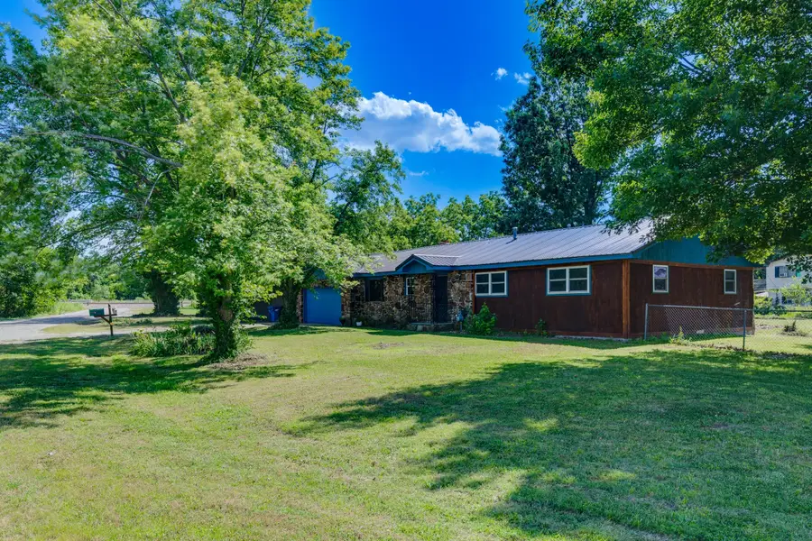 101 N Maple Street, Quapaw, OK 74363 - #2