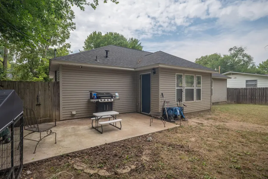 603 S Spring Street, Grove, OK 74344 - Image #3