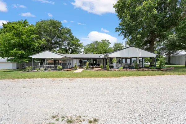 446710 E 220 Road, Afton, OK 74343