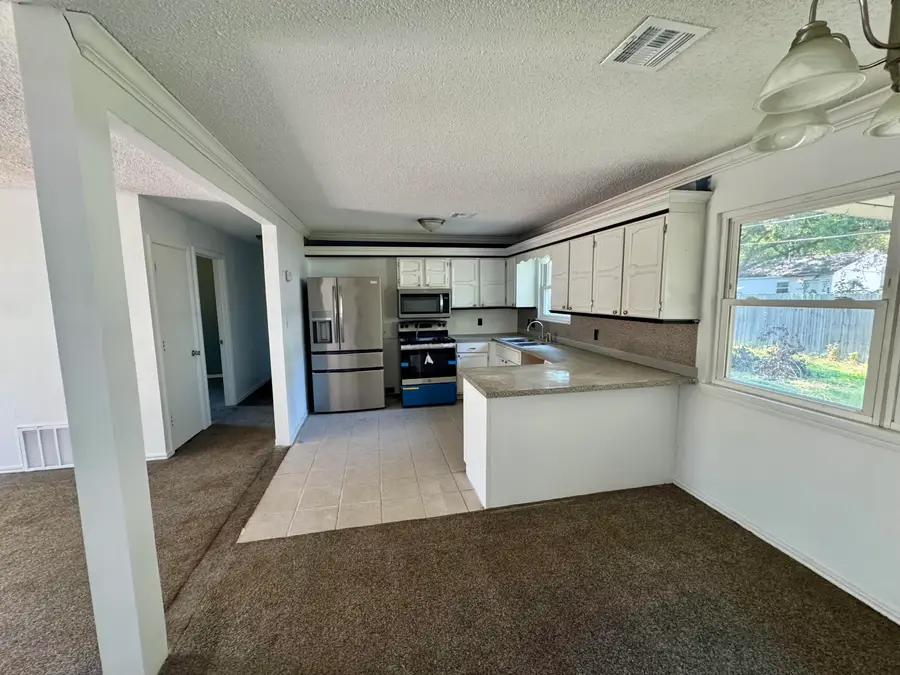 616 D Street, Miami, OK 74354 - #3