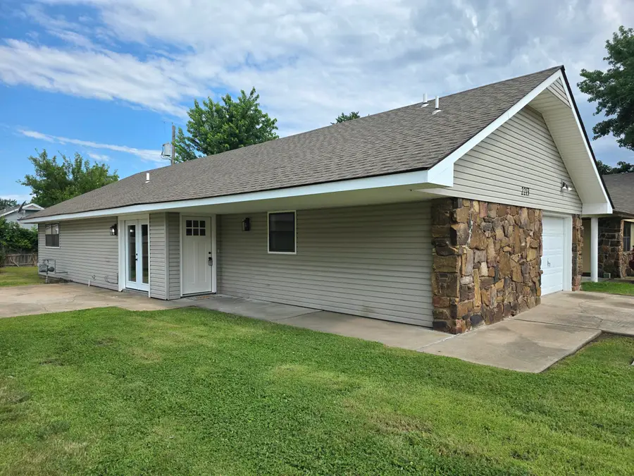 2213 Willow Lane, Miami, OK 74354 - #2