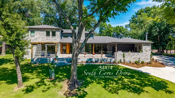 34474 S Coves Drive, Afton, OK 74331
