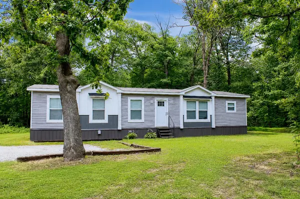 34062 S 610 Road, Grove, OK 74344