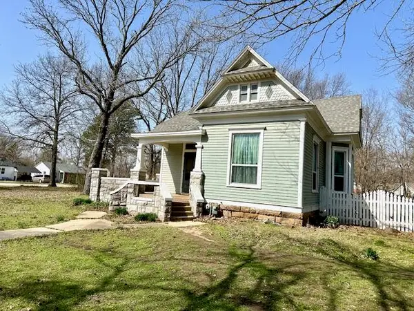349 S Foreman Street, Vinita, OK 74301