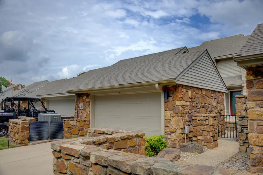 Dogwood Cliff Townhomes #11, Afton, OK 74331 - #2