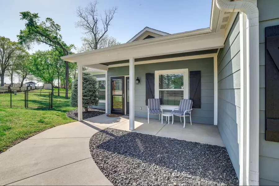 1 Circle Drive, Monkey Island, OK 74331 - #2