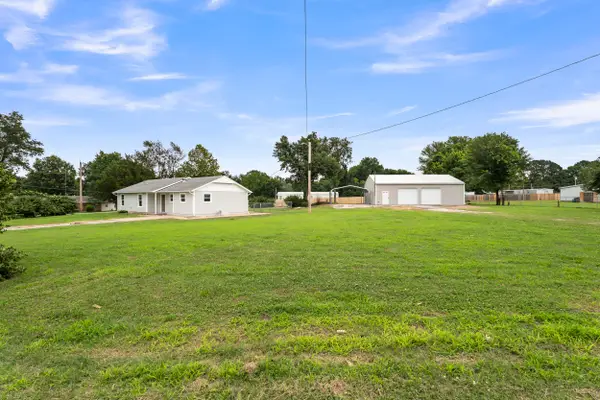 28102 S 631 Drive, Grove, OK 74344