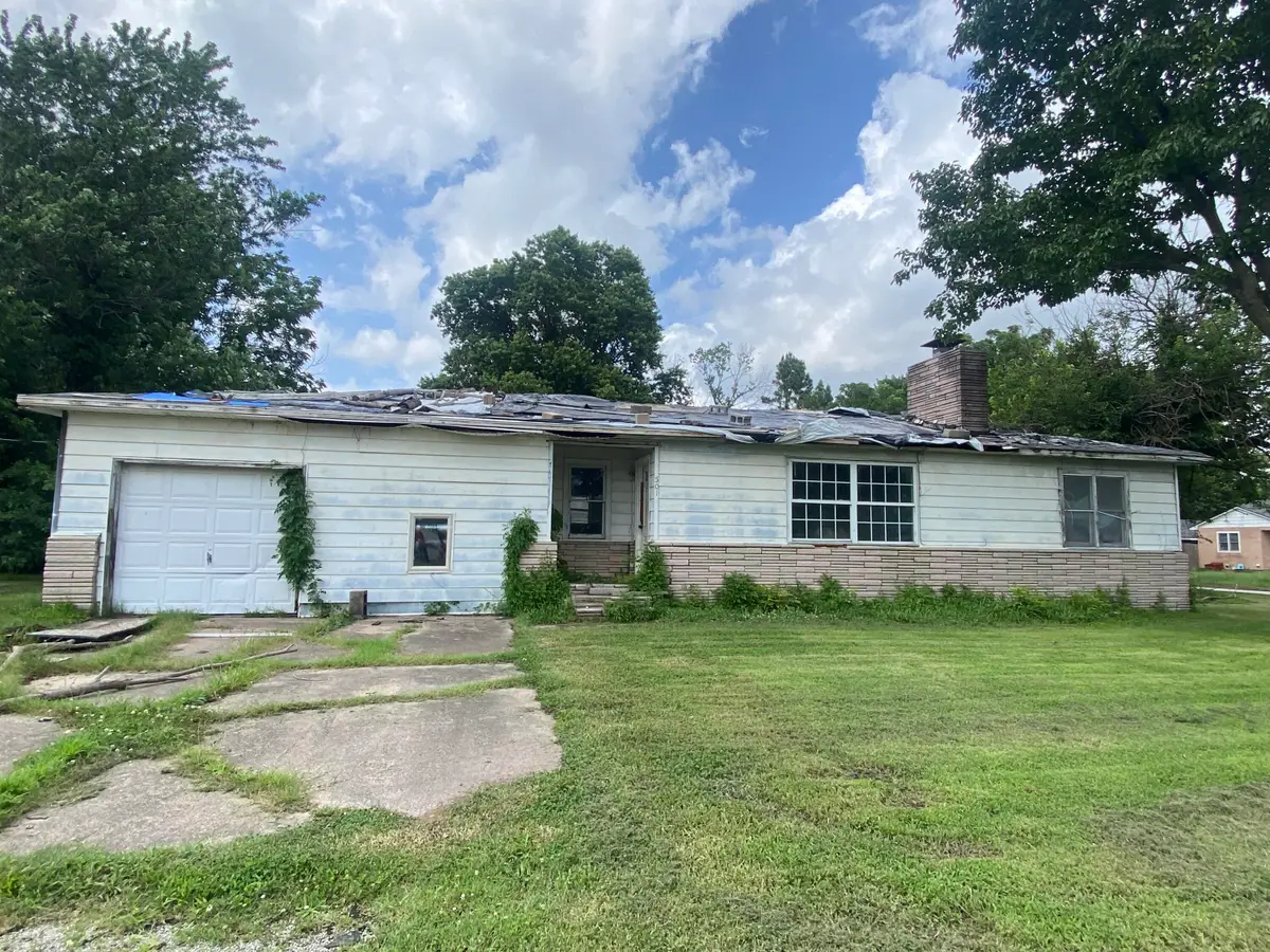 501 19th Avenue, Miami, OK 74354 - #1
