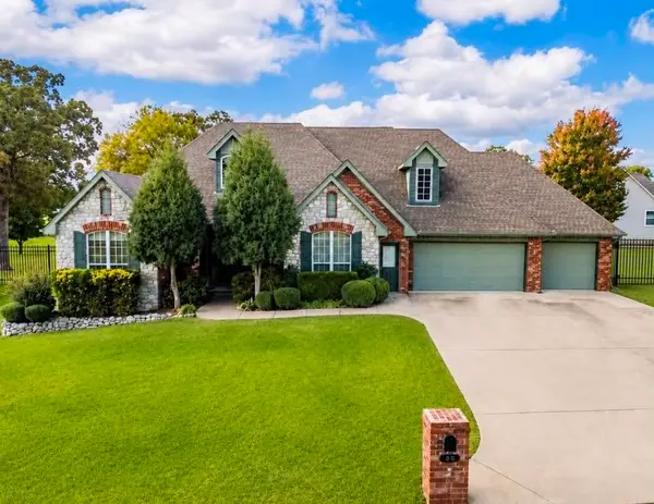4972 Lighthouse Springs Drive, Grove, OK 74344