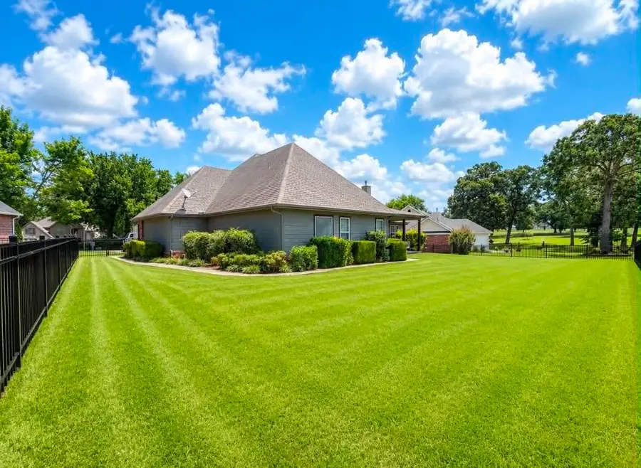 4972 Lighthouse Springs Drive, Grove, OK 74344 - #2