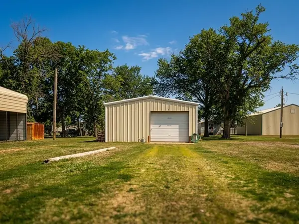 454 W Lakeview Avenue, Vinita, OK 74301