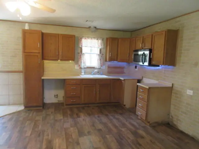 167 W 1st Avenue, Welch, OK 74369 - #3