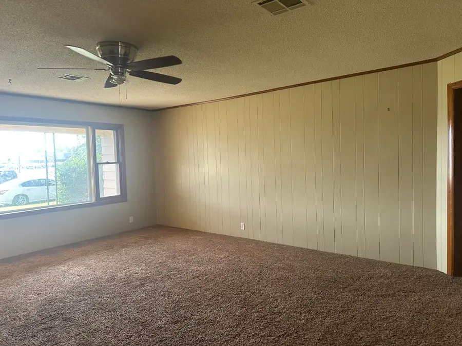 537 A St Nw, Miami, OK 74354 - #2