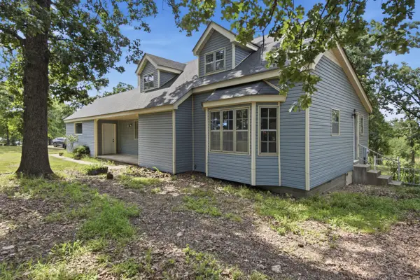 1547 E 565, Locust Grove, OK 74352