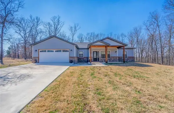 165 Crossroads Drive, Kansas, OK 74347