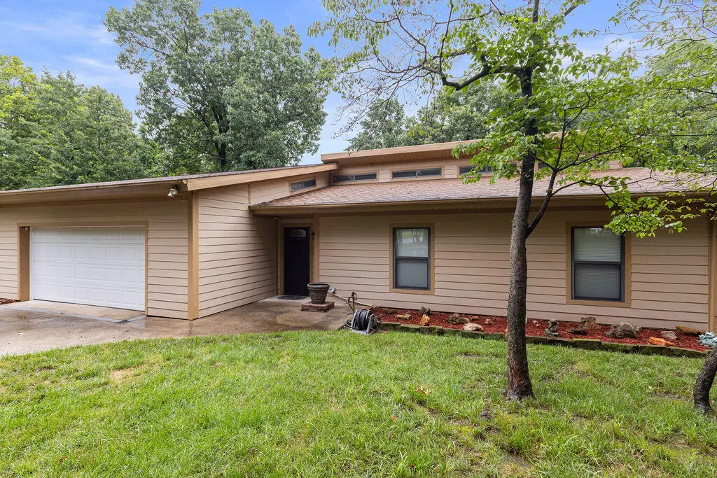 31038 Farrar Court, Afton, OK 74331 - Image #1