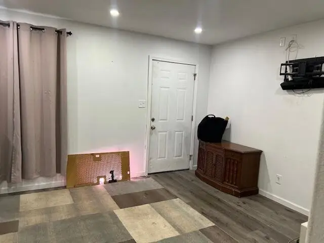 112 N Orphan Street, Pryor, OK 74361 - Image #2