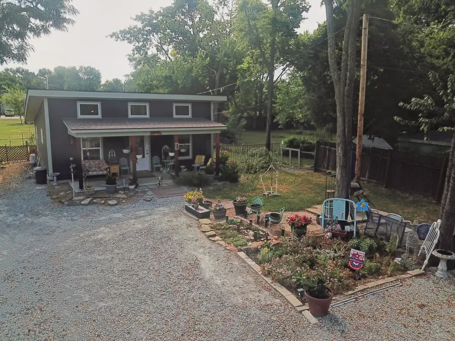115 N Hazel Street, Grove, OK 74344 - #3