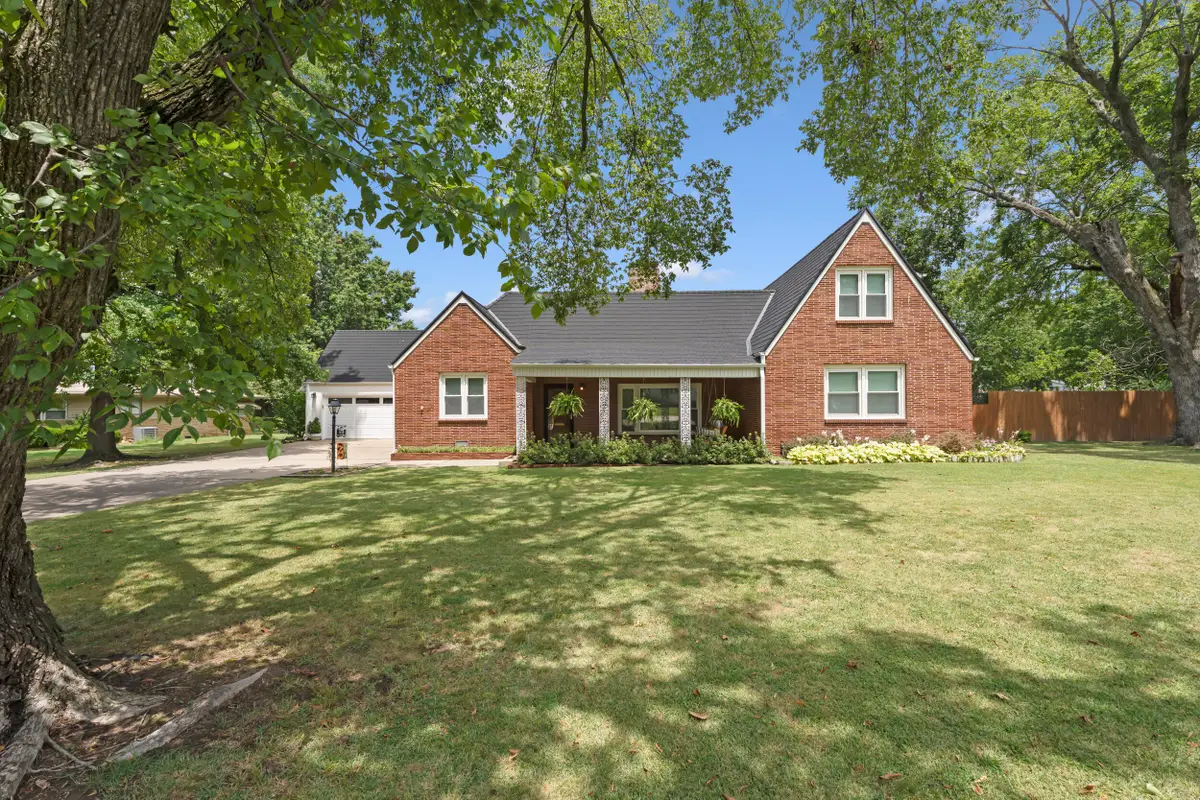 1815 N Grant Parkway, Miami, OK 74354 - #1