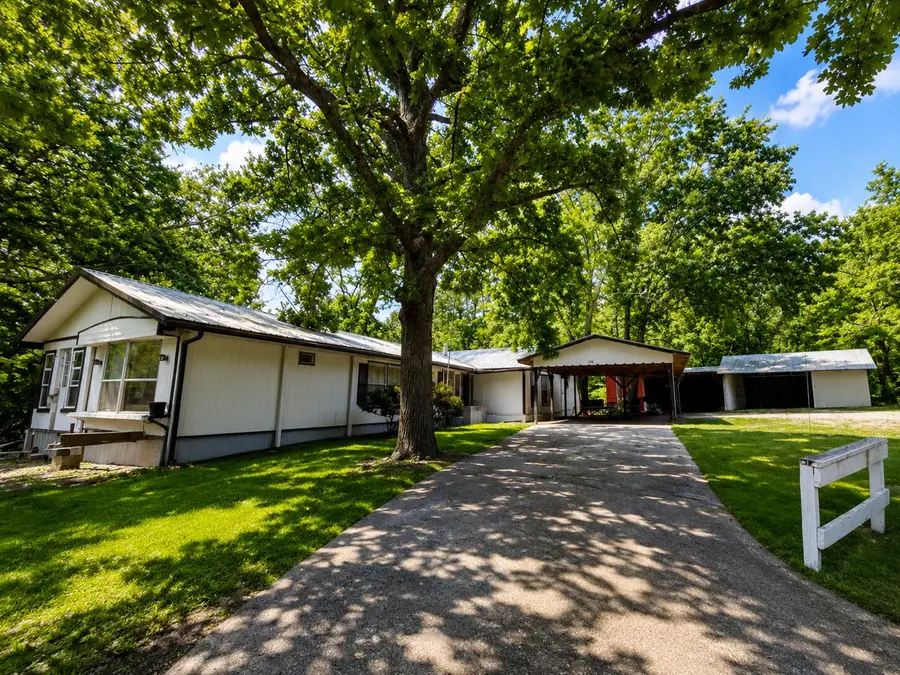 110 Woods Drive, Bernice, OK 74331 - #2