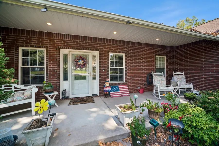 204 Lakeshore Drive, Vinita, OK 74301 - #2