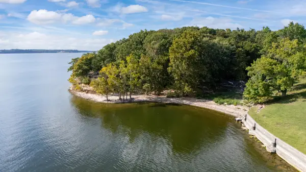 4451 W 20th Road, Grove, OK 74344