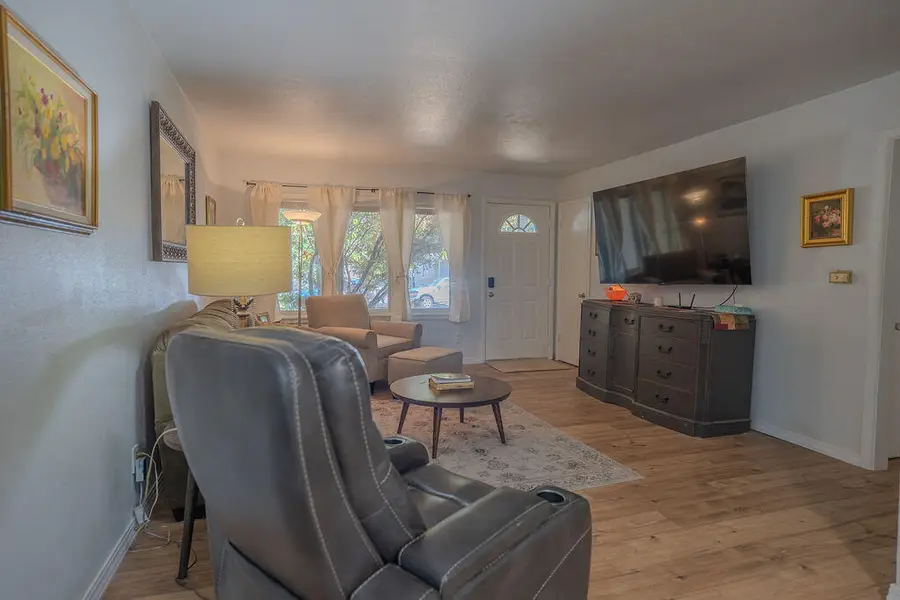 1421 Lucas Place, Miami, OK 74354 - #2