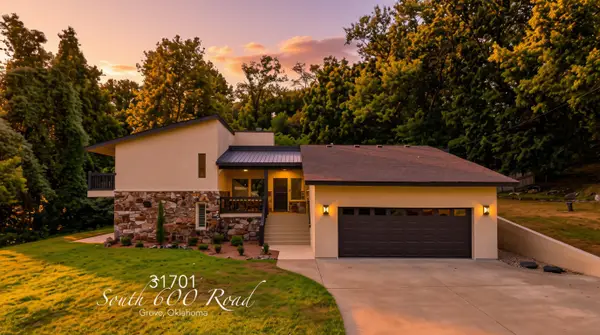31701 S 600 Road, Grove, OK 74344