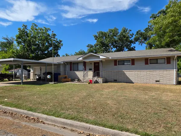 502 20th Avenue, Miami, OK 74354