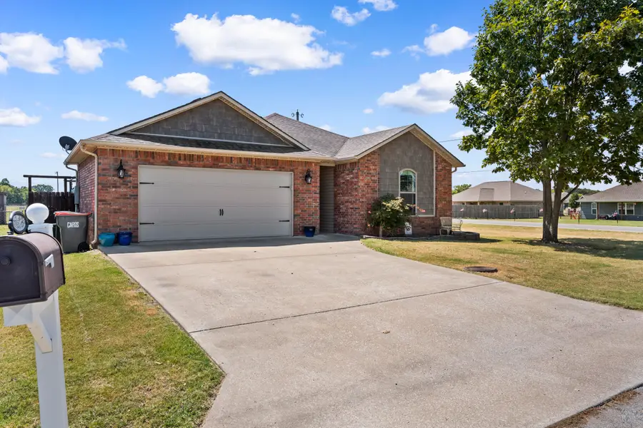 1508 W 11th Street, Grove, OK 74344 - #3