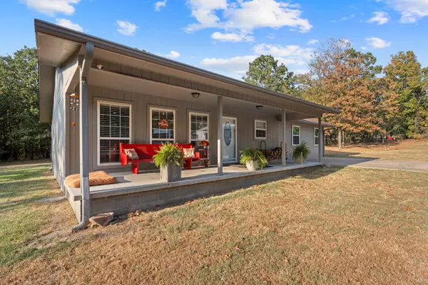 452916 E 270 Road, Afton, OK 74331