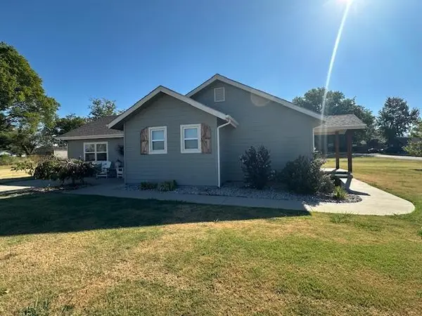 224 N Detroit Street, Ketchum, OK 74349