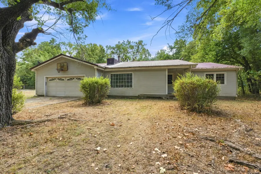 67041 E 166 Road, Wyandotte, OK 74370 - #2