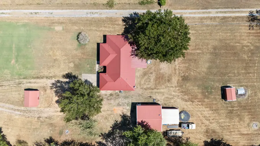 20233 E 570 Road, Colcord, OK 74338 - #2