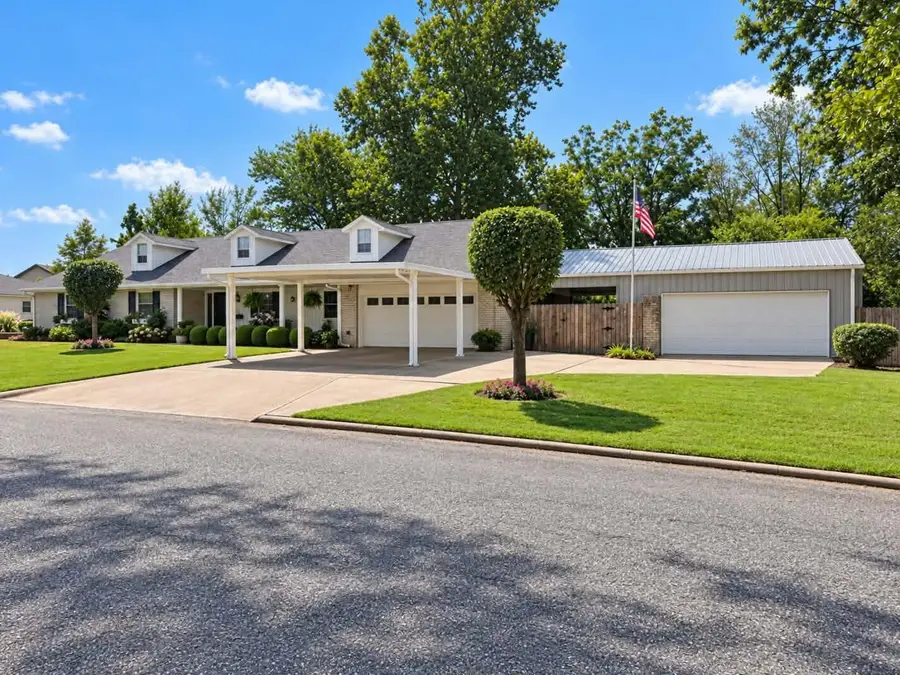 715 Garfield Boulevard, Miami, OK 74354 - #3