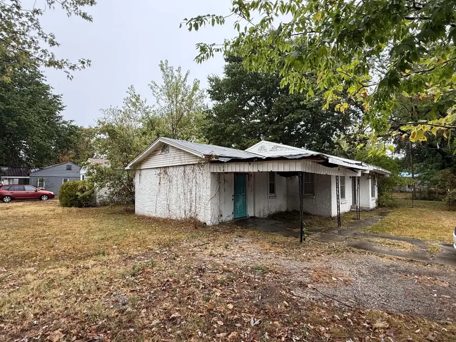 2200 B Street, Miami, OK 74354 - #3