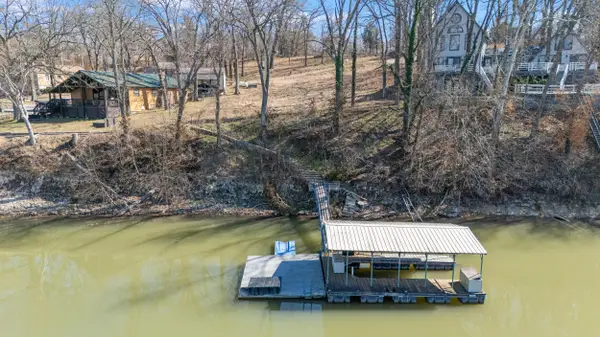 22521 S 676 Road, Grove, OK 74344