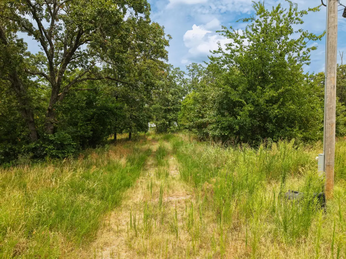 26355 E 300 Road, Big Cabin, OK 74332 - #1