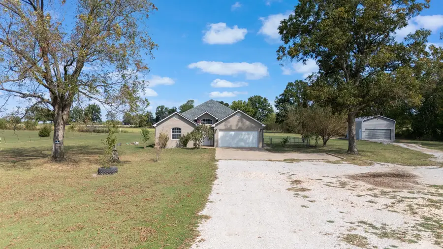 63700 E 270 Road, Grove, OK 74344 - #2