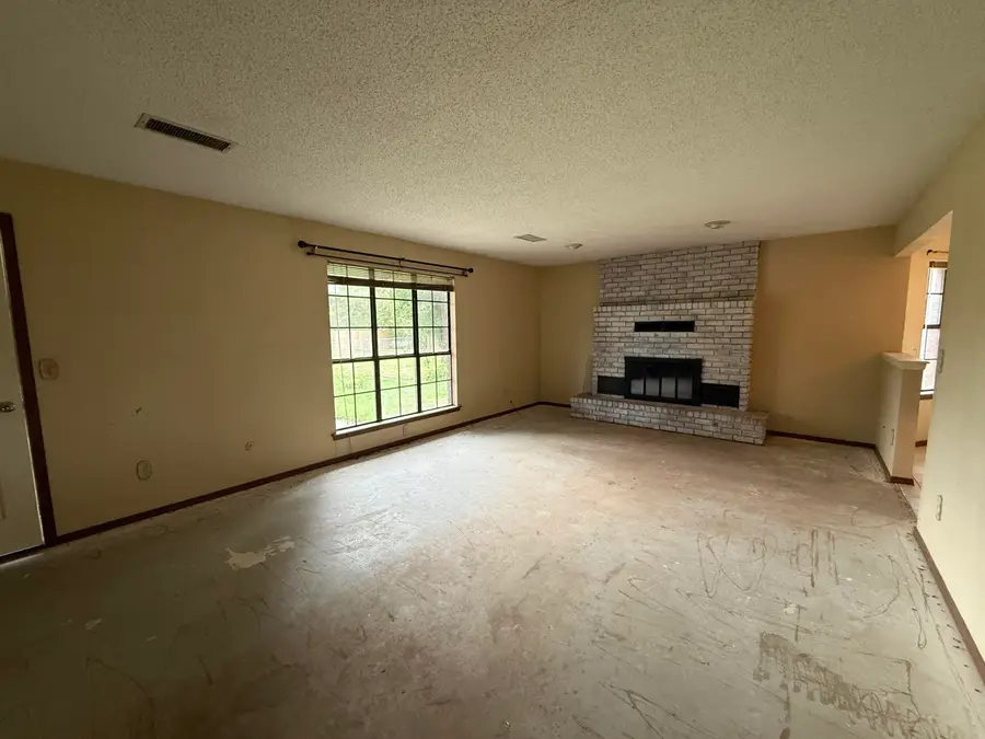 2225 Elmwood Lane, Miami, OK 74354 - #3