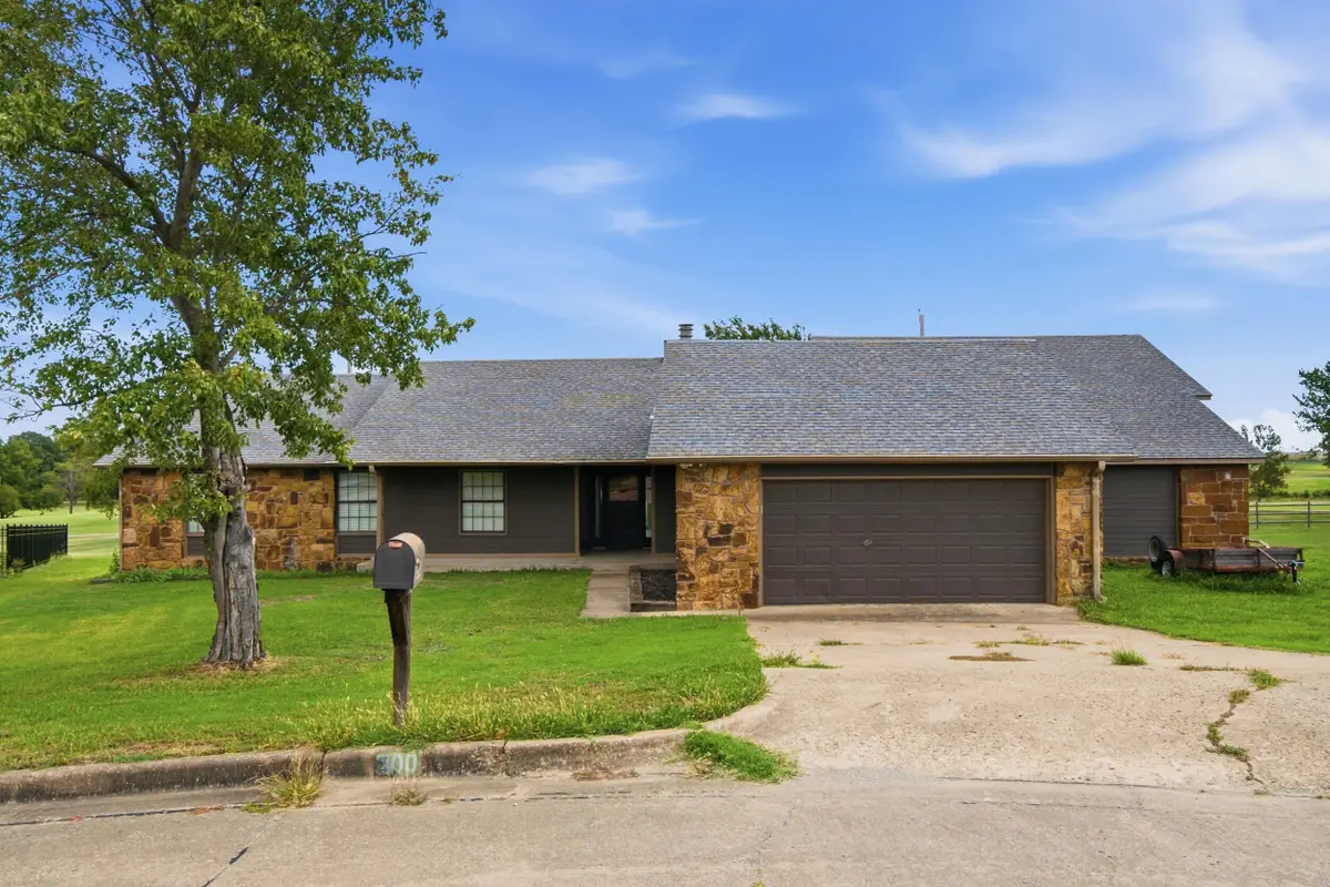 300 Ridgecrest Court, Bartlesville, OK 74006 - #1