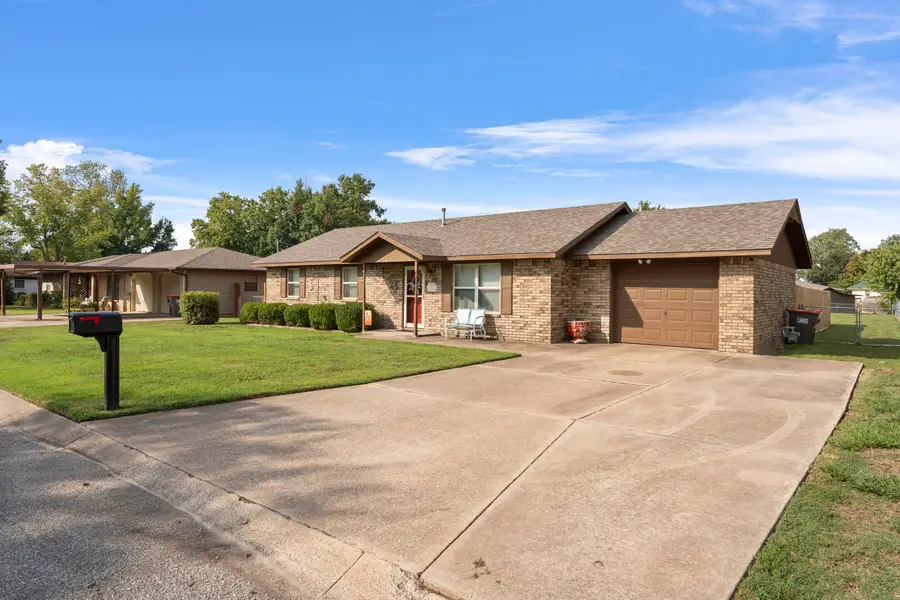 610 Meadowlark Lane, Commerce, OK 74339 - #2
