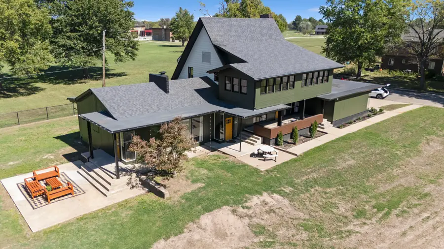 1803 Washington Drive, Miami, OK 74354 - #2