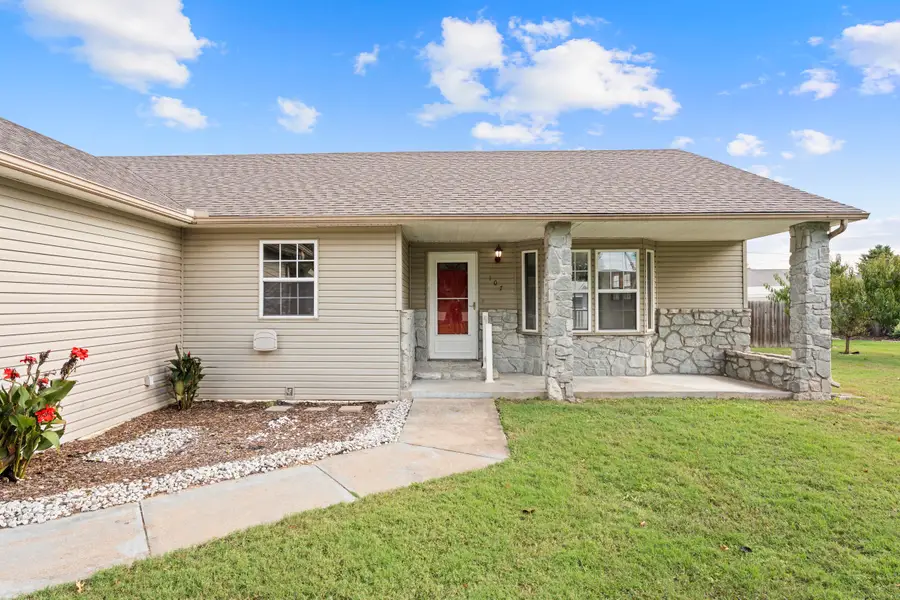 107 N Emma Street, Grove, OK 74344 - #3