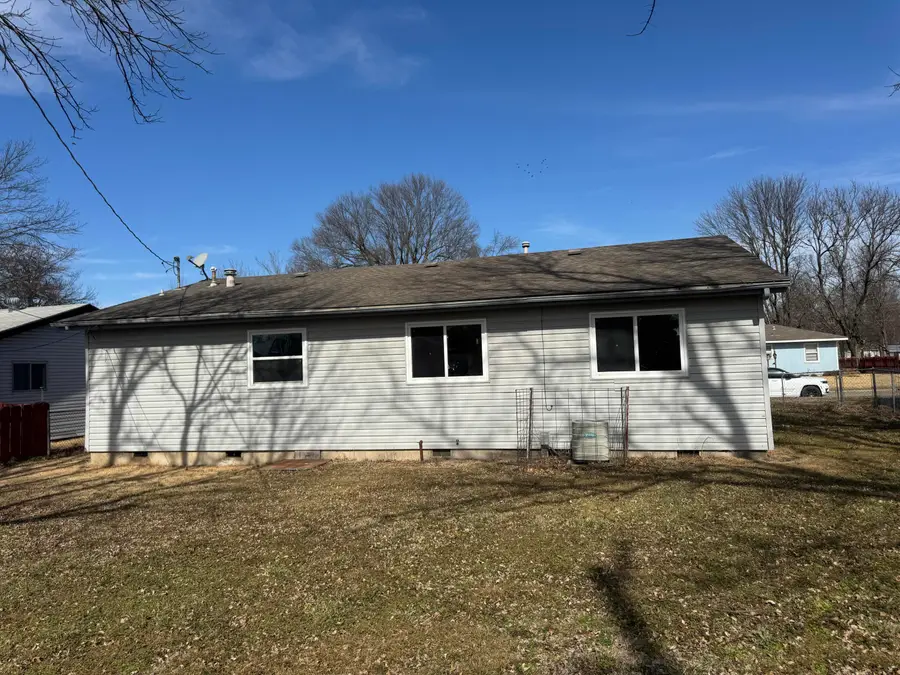 215 Sunset Drive, Vinita, OK 74301 - #2