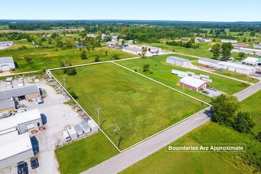 806 Industrial Road, Grove, OK 74344 - #2