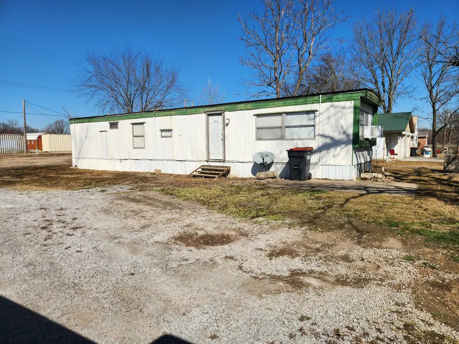 111 E 4th Street, Chelsea, OK 74016 - #2